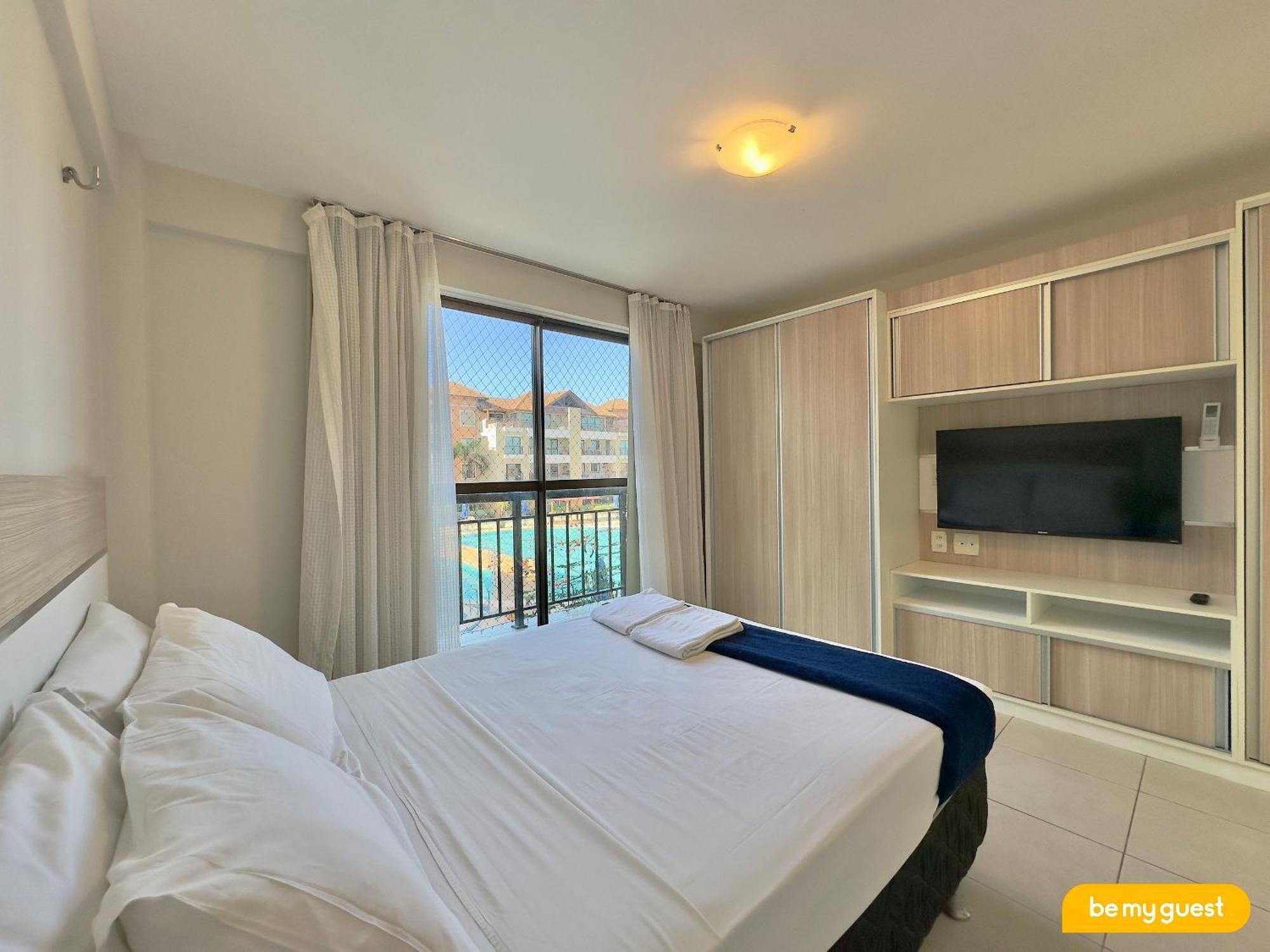 אקווירז Condominio Mediterranee Residence Por Be My Guest מראה חיצוני תמונה
